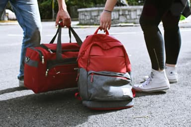 How Luggage Storage Services Can Make Your Trip Easier