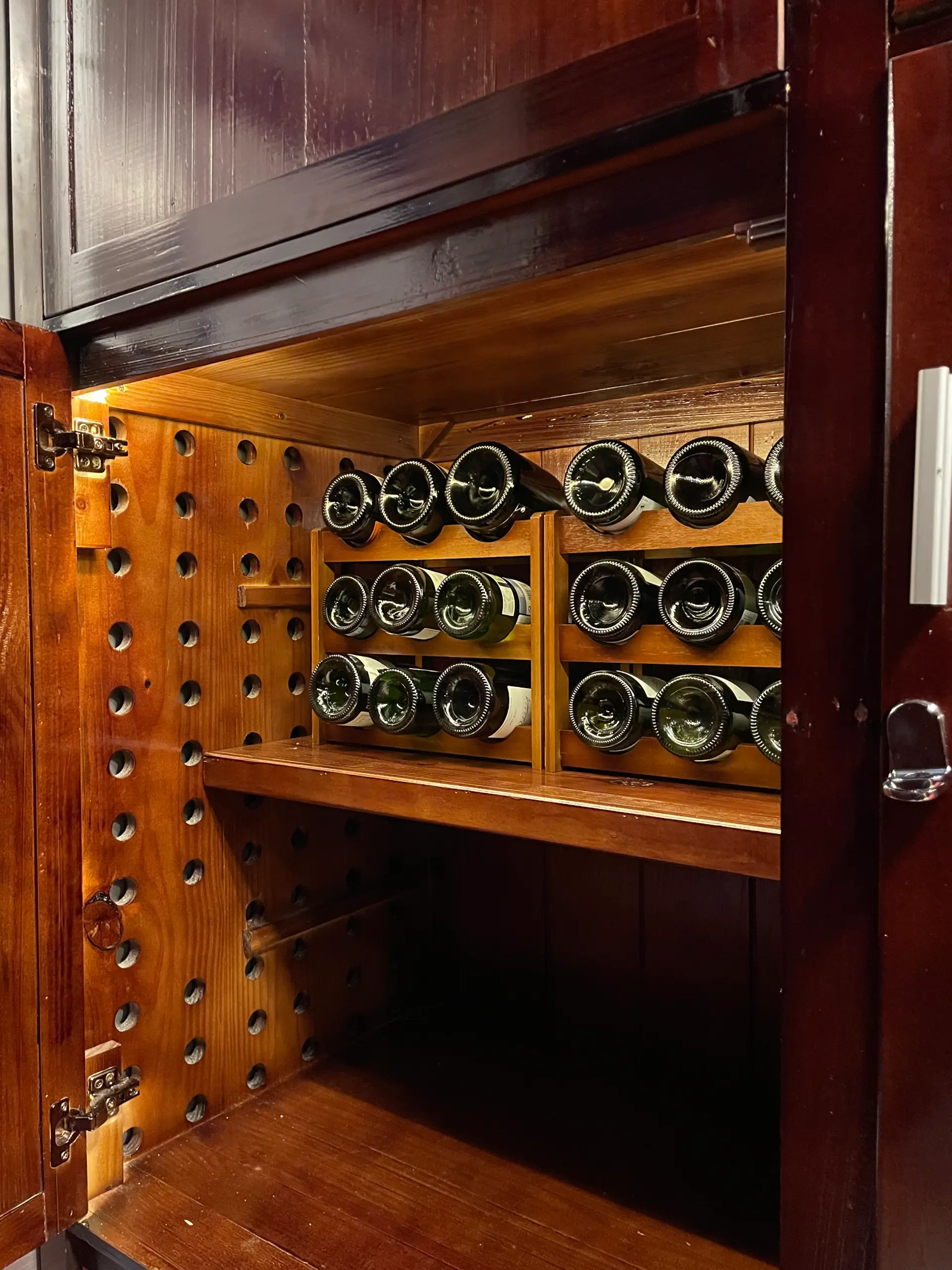 Wine bottle in the MyStorage wine cellar